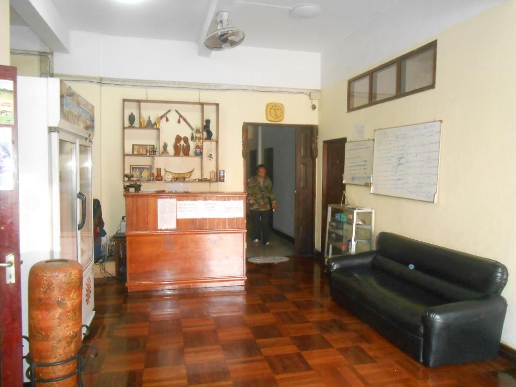 Saysouly Guesthouse Vientiane Bagian luar foto