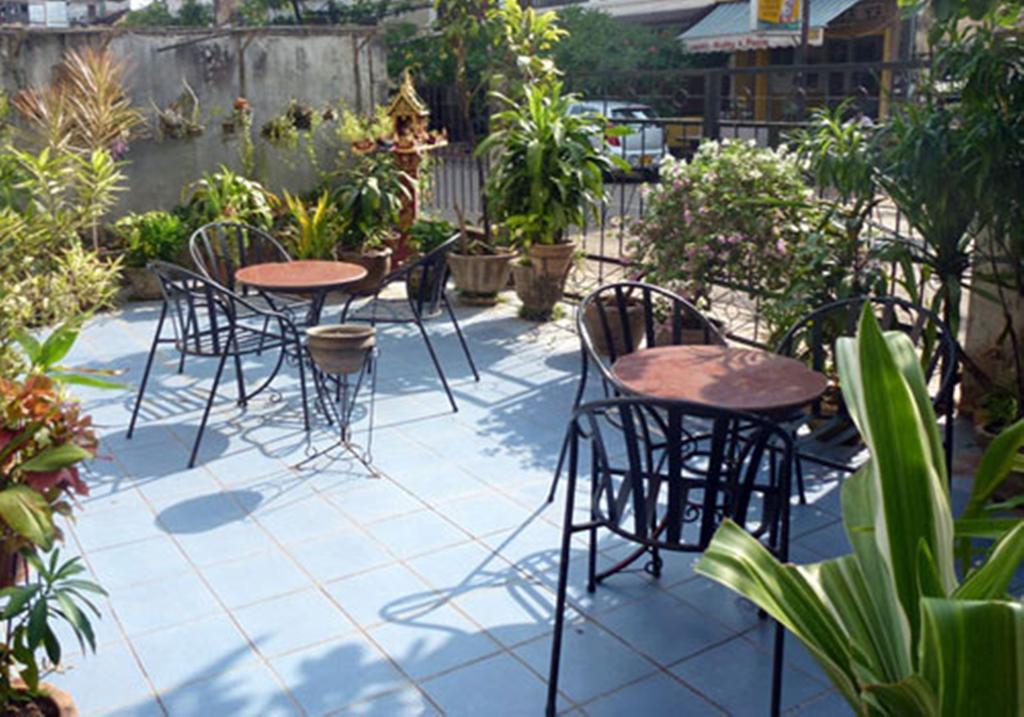 Saysouly Guesthouse Vientiane Bagian luar foto