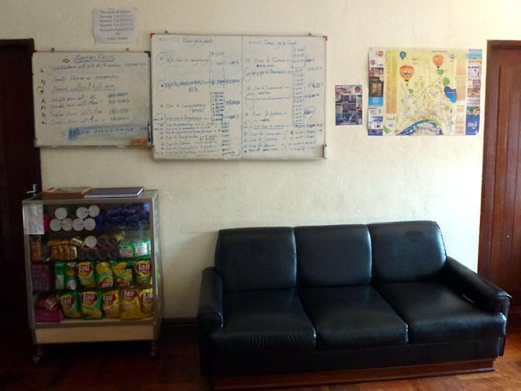Saysouly Guesthouse Vientiane Bagian luar foto
