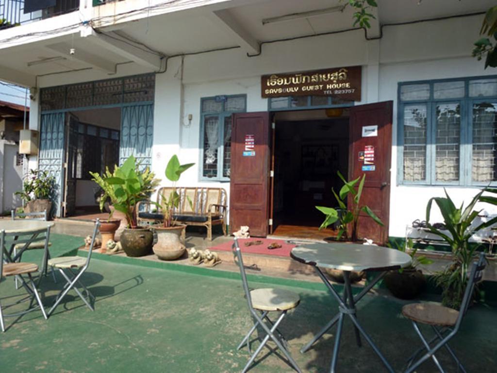 Saysouly Guesthouse Vientiane Bagian luar foto